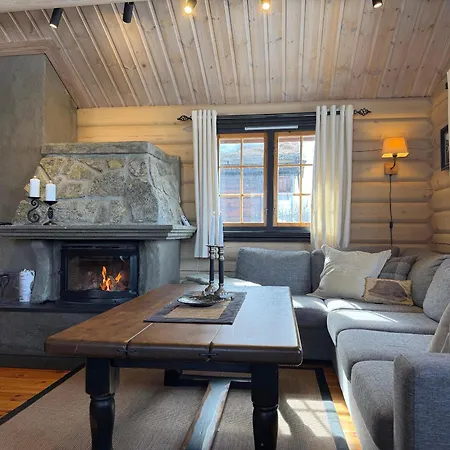 Mountain Getaway With Sauna And Views
