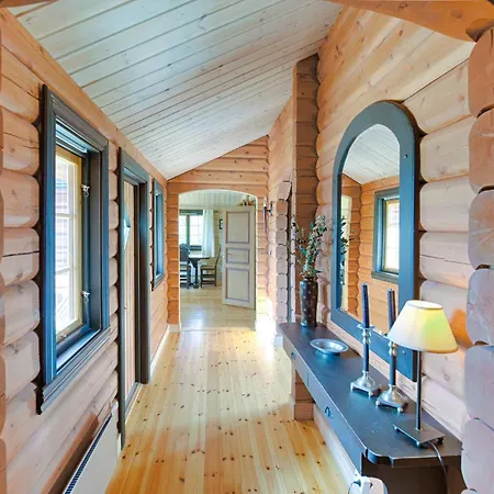 Mountain Getaway With Sauna And Views *
