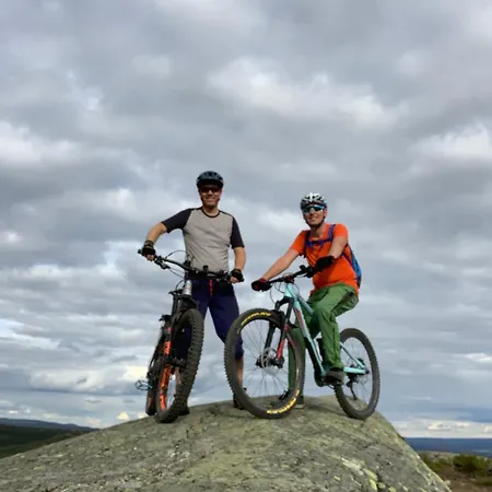 Mountain Getaway With Sauna And Views Casa de Férias *