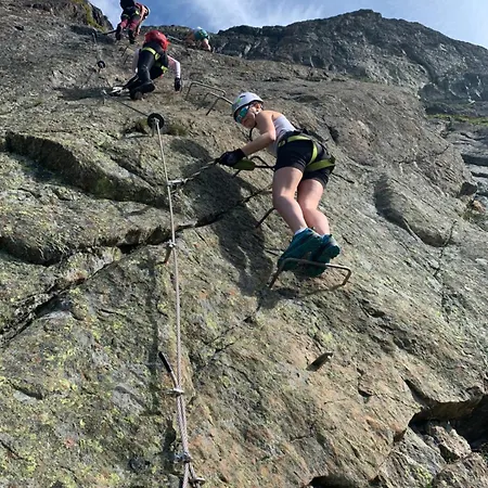 Casa de Férias Mountain Getaway With Sauna And Views *